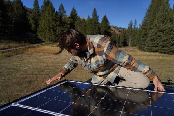 Installing BougeRV rigid portable solar panels on the RV roof