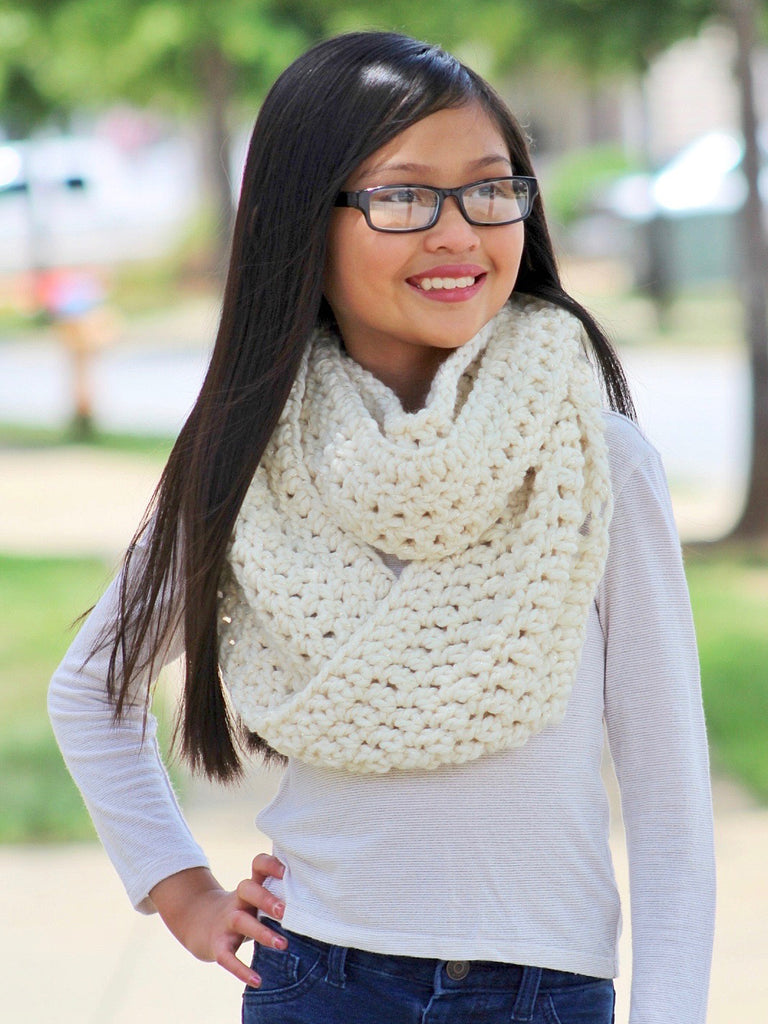 cream chunky knit infinity scarf