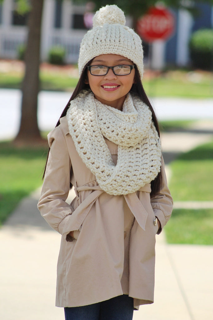 cream chunky knit infinity scarf