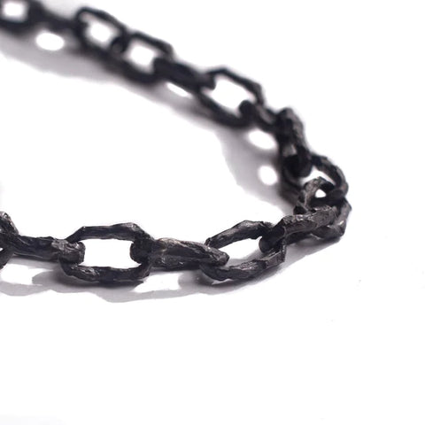 Why Are Black Chain Necklaces Popular? – JEWELRYLAB