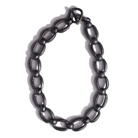 Different Chain Lengths in Black