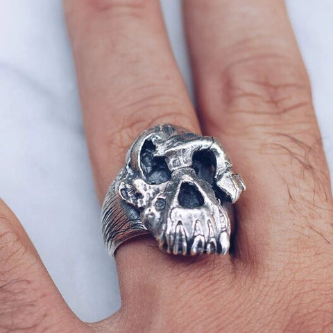 How to Choose the Right Metal for Your Skull Ring