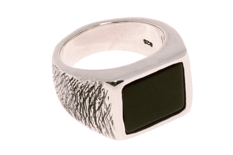 What Rings Mean on Each Finger | Grogan Jewelers By Lon