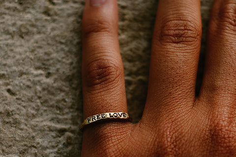 18k Gold Signet Ring, Signet Pinky Ring, Gold Pinky Ring, Oval Signet Ring,  Signet Gold Rings, Gift for Women - Etsy