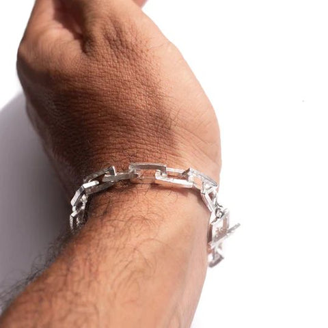 common mistakes made when choosing a chain bracelet