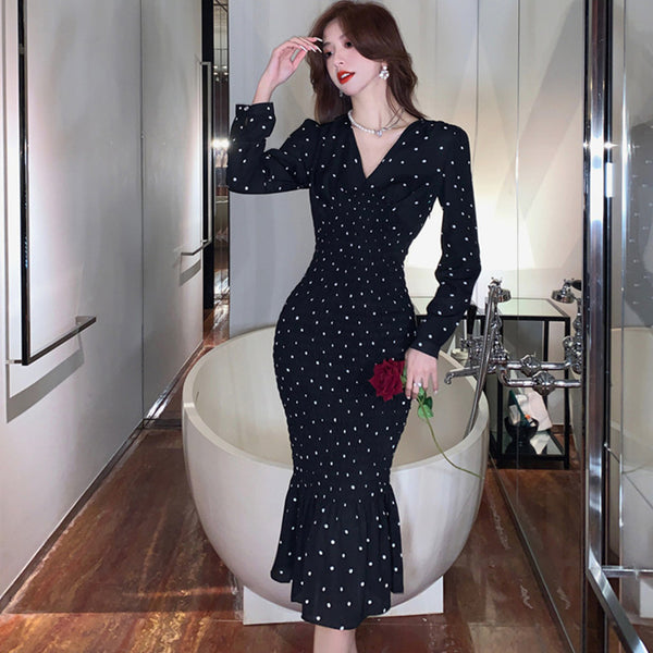 V-neck polka dot long sleeve peplum dresses