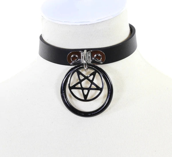 Hanging Ring Pentagram Choker