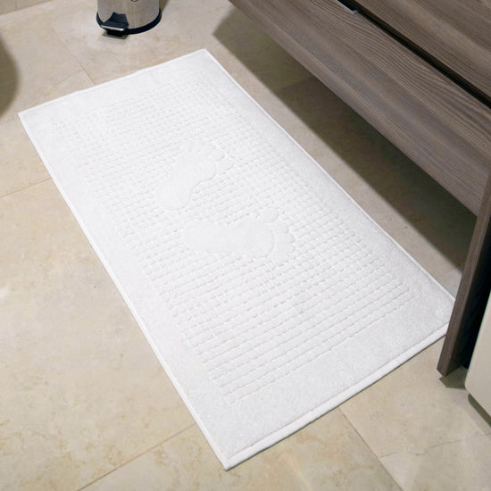 Clotho Turkish Home White Bath Mat Set of 4 Bathroom Floor Towel