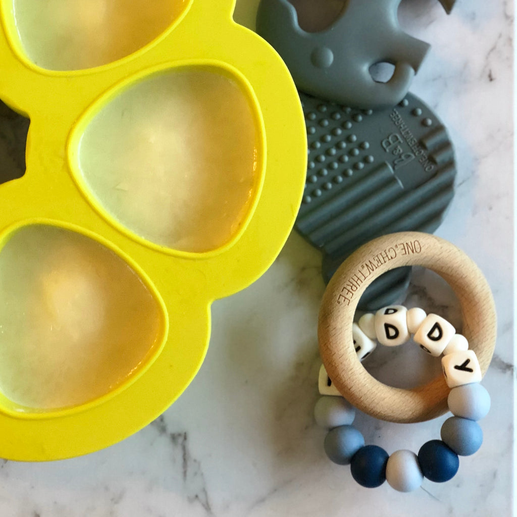 Teething tools including Frozen milk in Multiportions tray 
