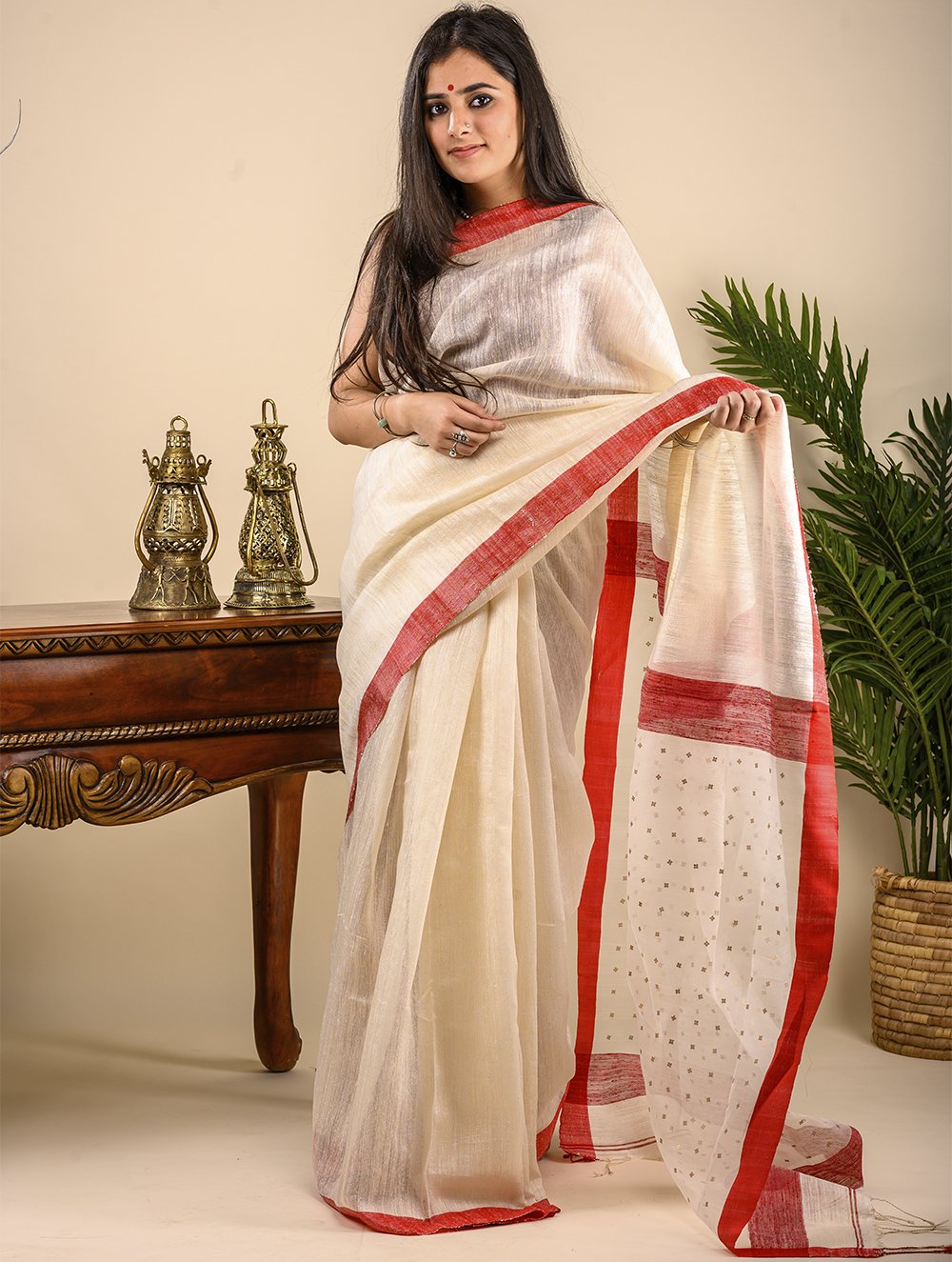 Buy Soft & Graceful. Pure Handwoven Khadi Cotton Saree (With ...