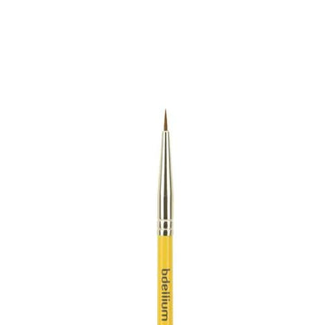 Bdellium Studio Eyes 706: Ultra Fine Eyeliner Brush  Use this brush for all your facial sculpting needs and precise blending of product. The mixture of soft pony hair and synthetic bristles create a perfect brush to use on sensitive facial areas.