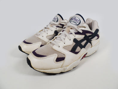 vintage asics sneakers