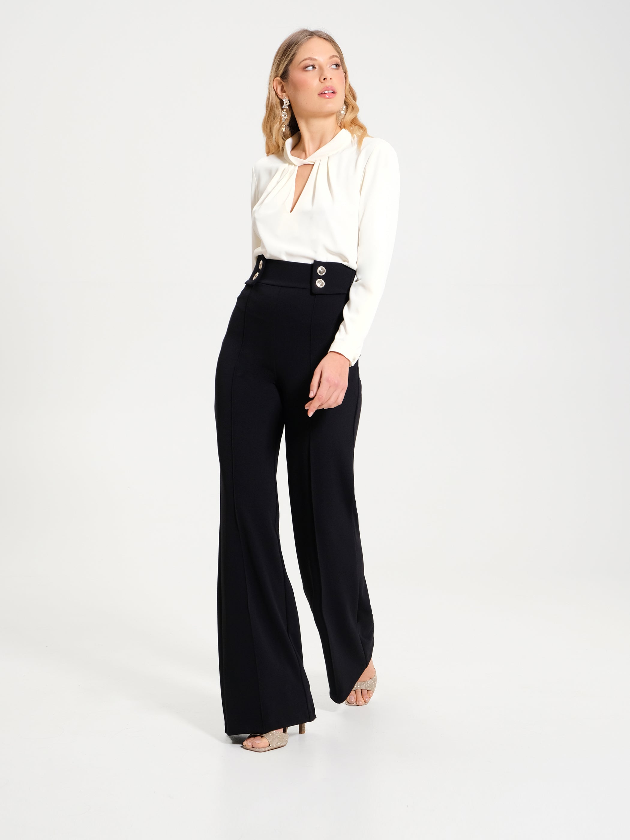 Trousers with 4 Buttons Scuba Crepe