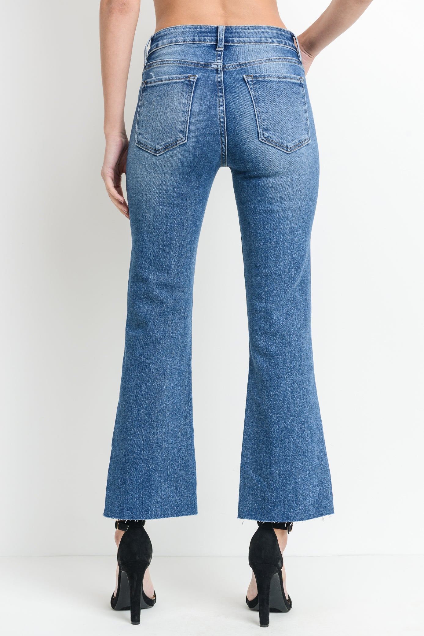 Scissor Cut Crop Flare Jeans at MARIA VINCENT Boutique – Maria Vincent ...