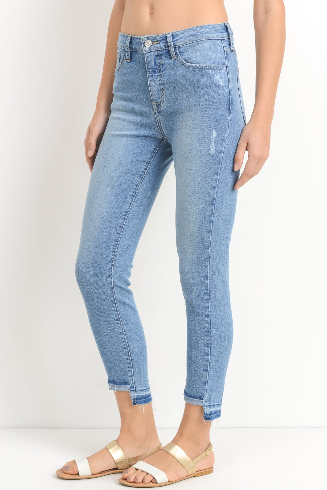 Skinny Released Step Frayed Hem Jeans 