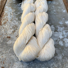 Rosabella...threads of pure luxury - VIVA 4 - Ivory - 50g skein