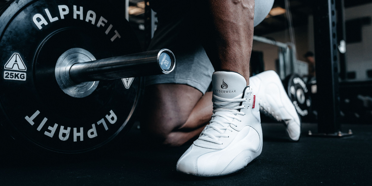 The Benefits of Weightlifting Shoes: Everything You Need to Know - Ryderwear