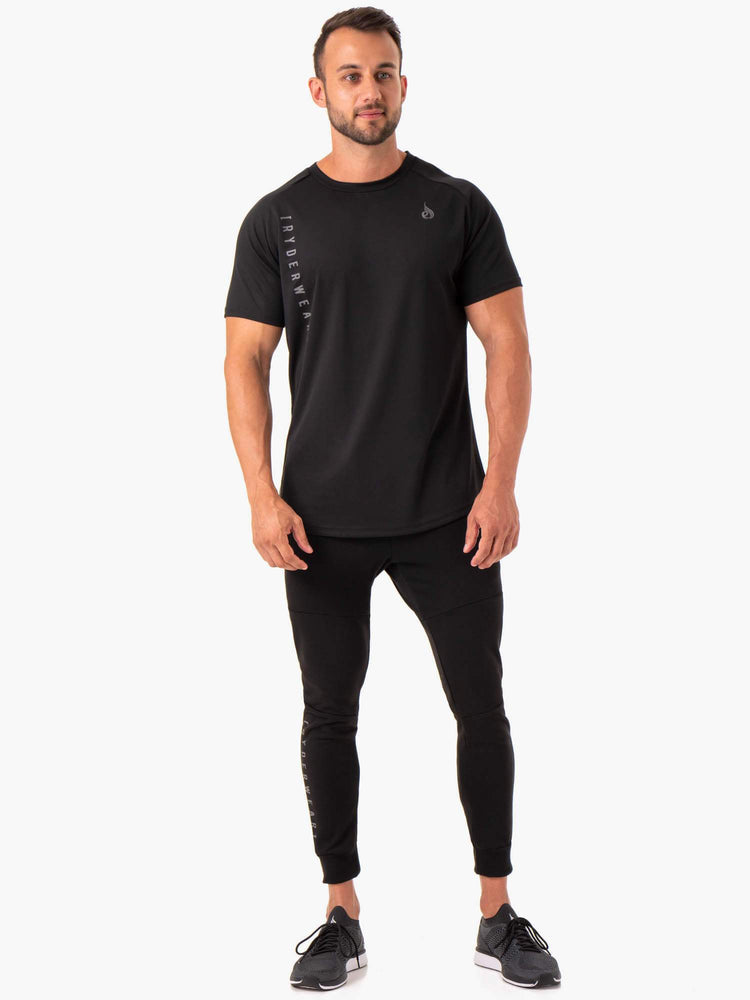 Camo Tech Mesh T-Shirt - Black Clothing Ryderwear 
