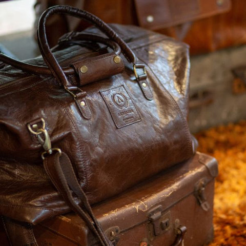 Thornbury Leather Travel Bag