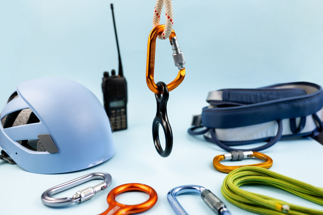 Rappelling Gear: Equipment List Of What You Need to Start