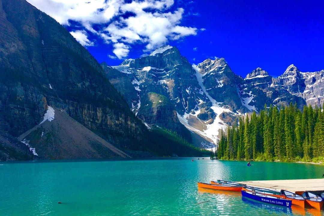 summer travel banff alberta canada