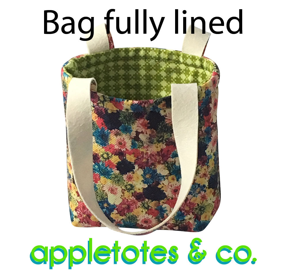Free Shopper Bag Sewing Pattern for 18