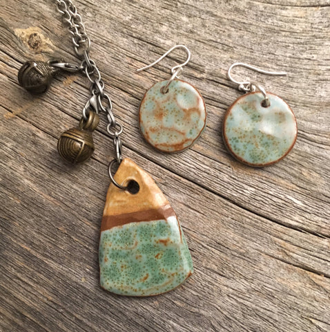 jacquie blondin ceramics pendant and earrings