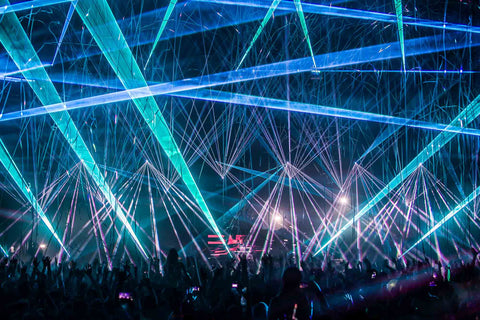 laserface dark and light blue lasers with crowd scanning