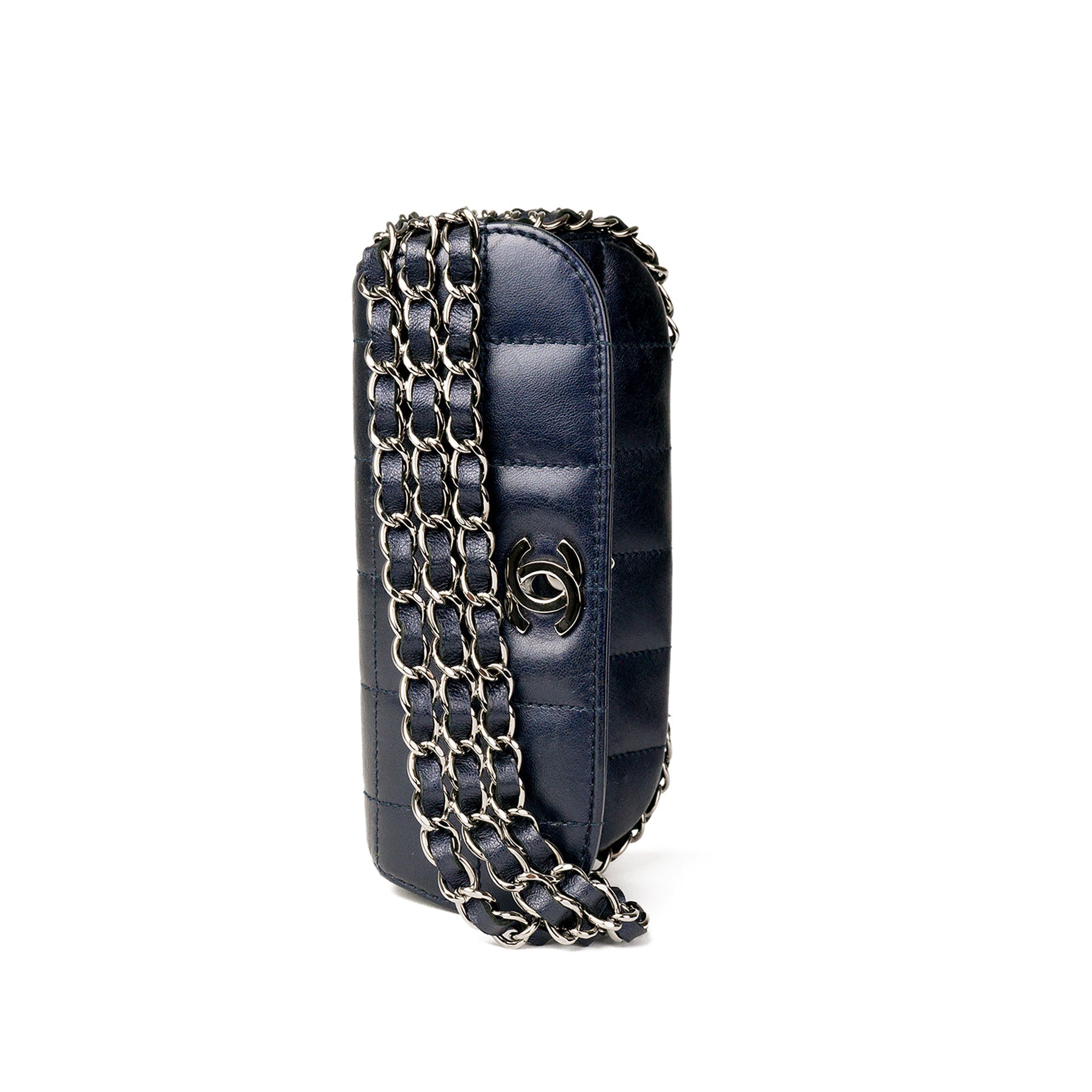 chanel mini chain around bag