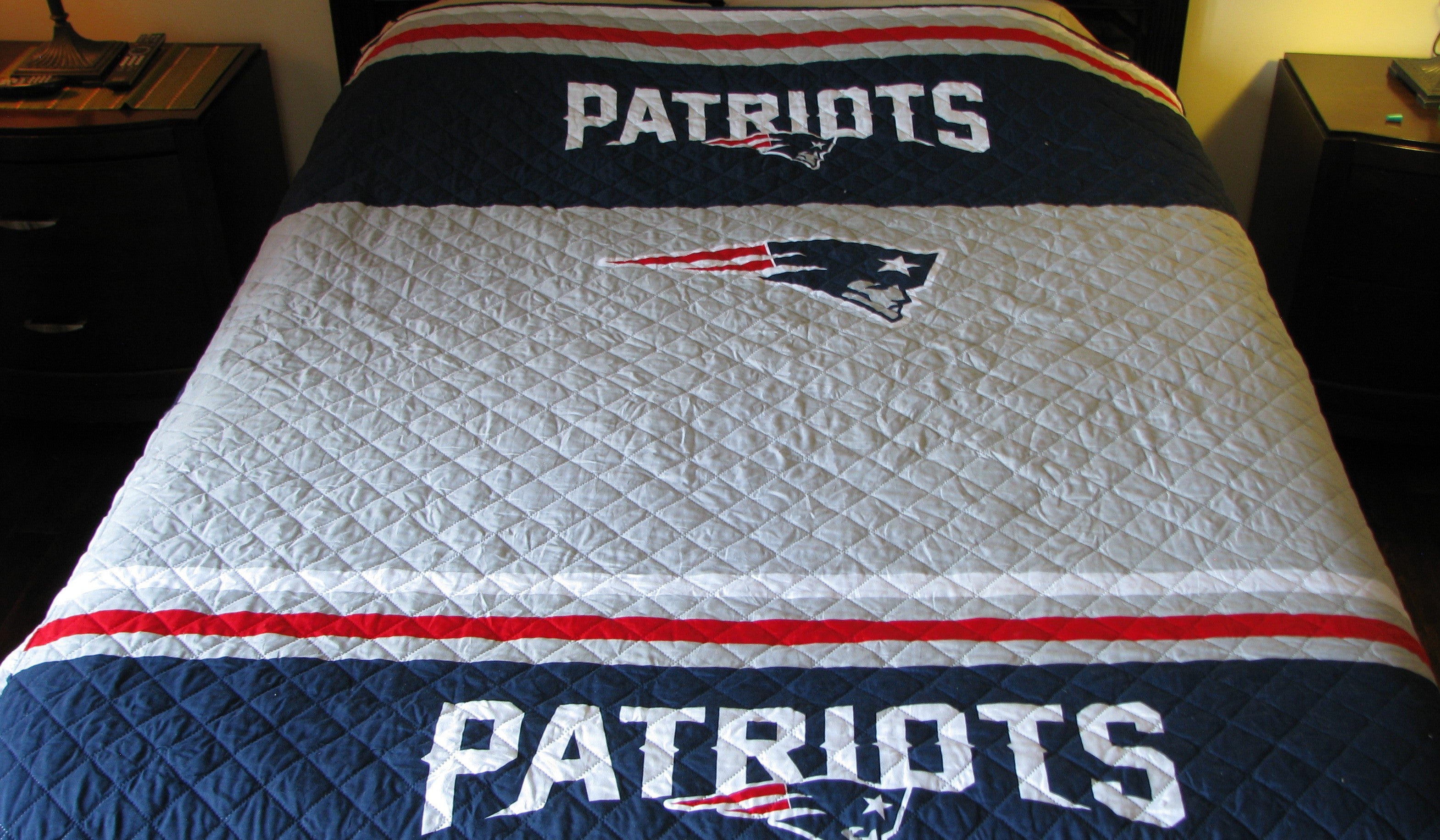 New England Patriots Queen Size Bed Comforter Bed Spread Vintage