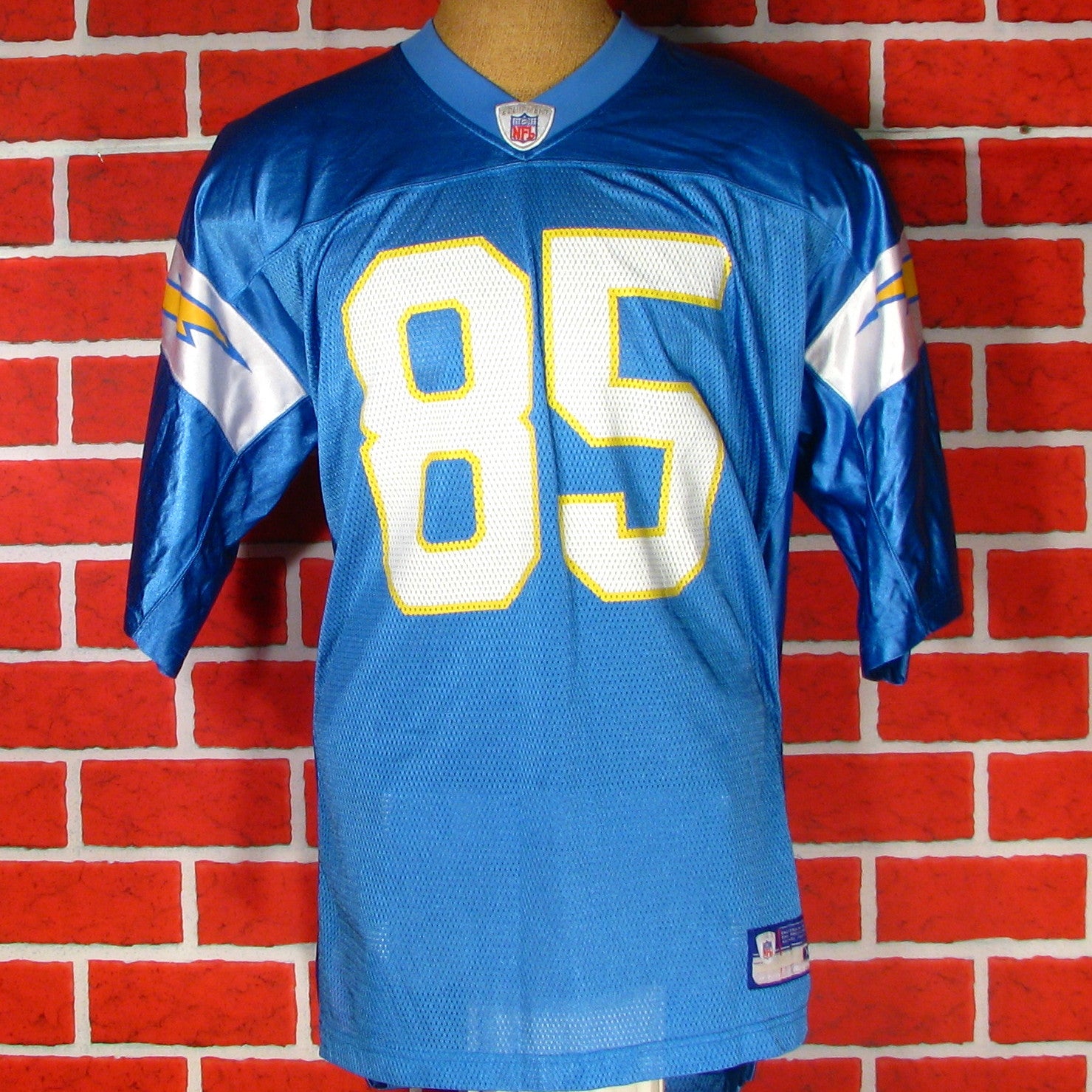 chargers 85 jersey