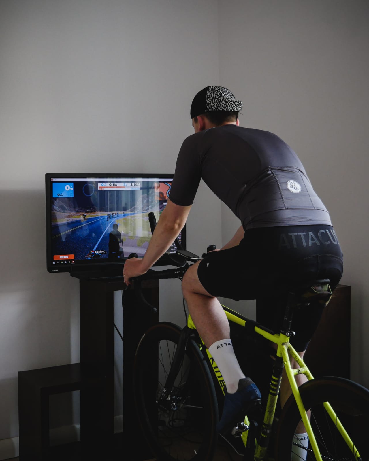 Alex Hill on zwift