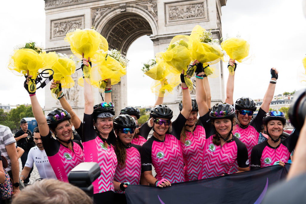 The InternationElles finishing their Tour on Paris's Champs-Élysées in 2019