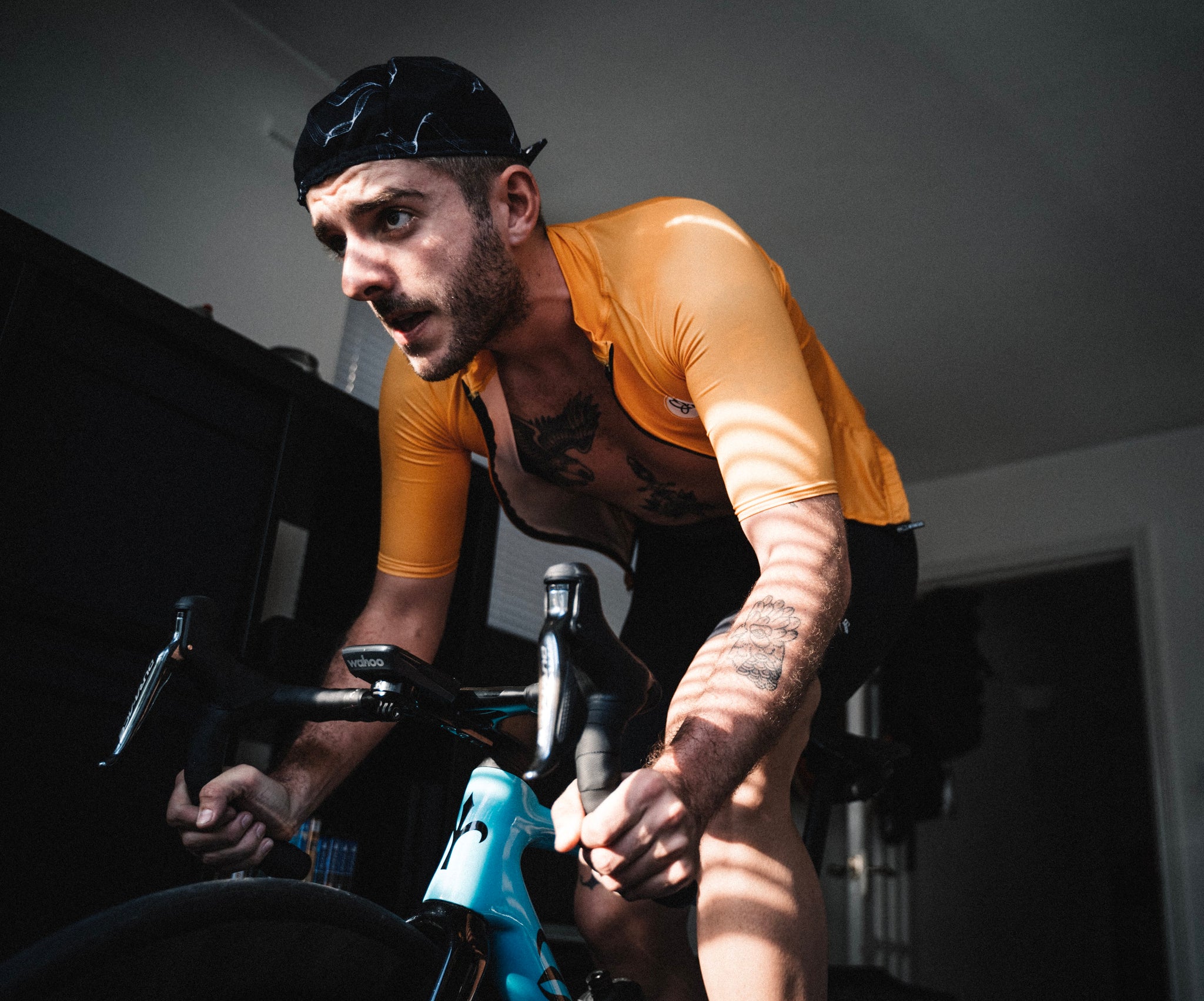 Francis Cade attempts Double Everest on Zwift