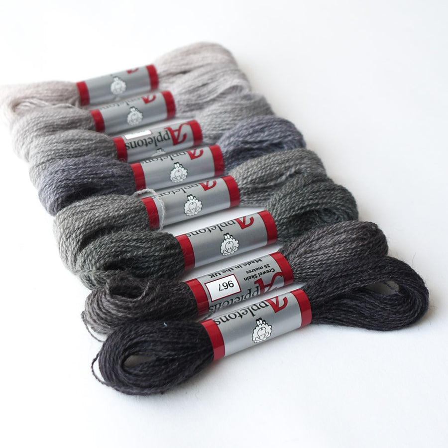 Appletons Darning Wool Gradient, Olive Green – Brooklyn Haberdashery