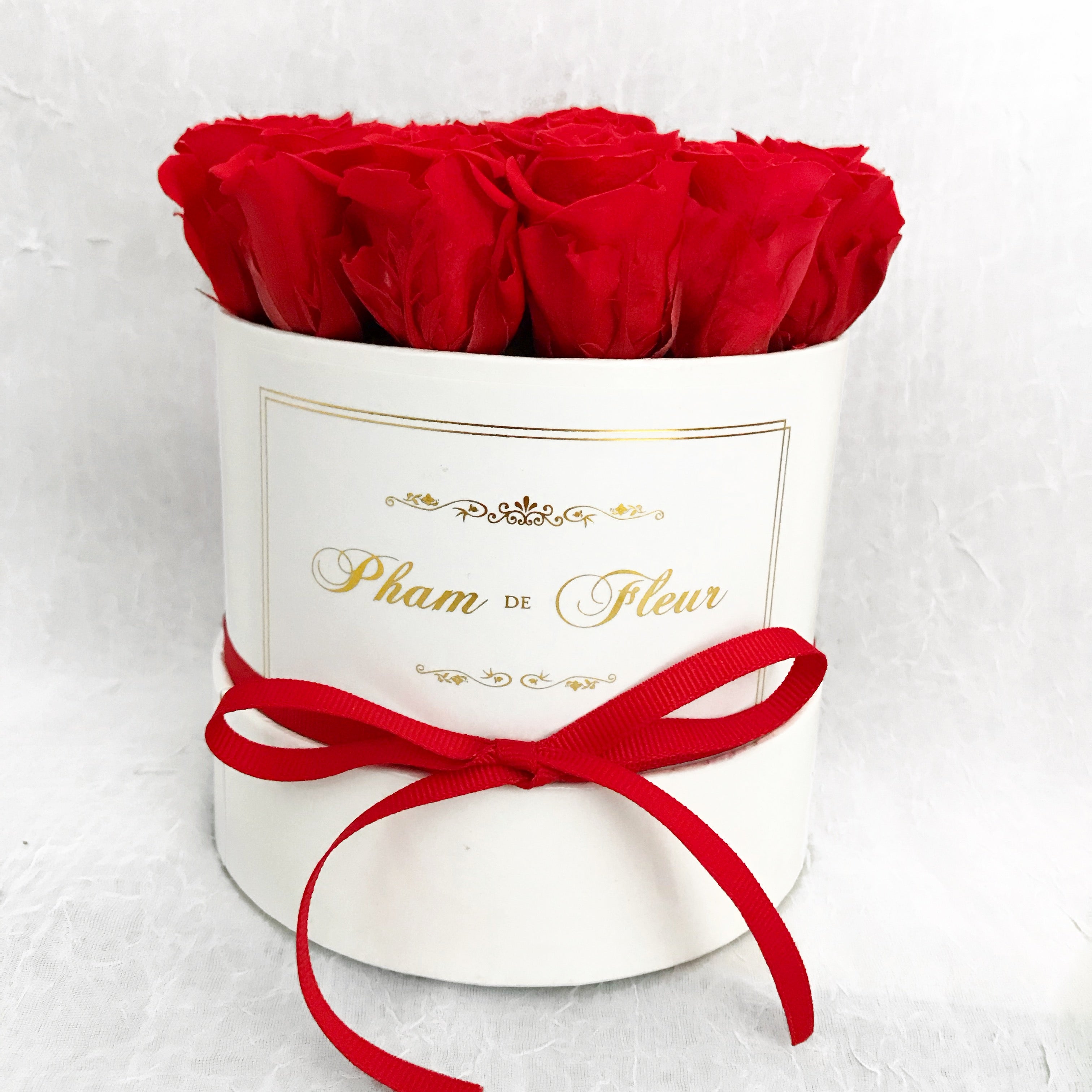 Small Round Rose White Box Mini Buds Love Pham De Fleur