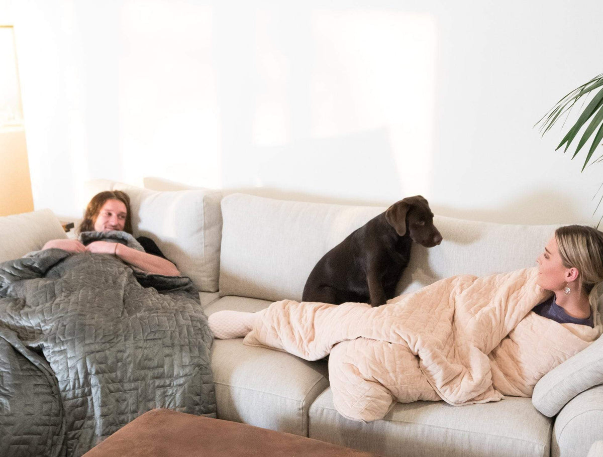 Choosing The Right Size and Weight For Your Weighted Blanket – Calming