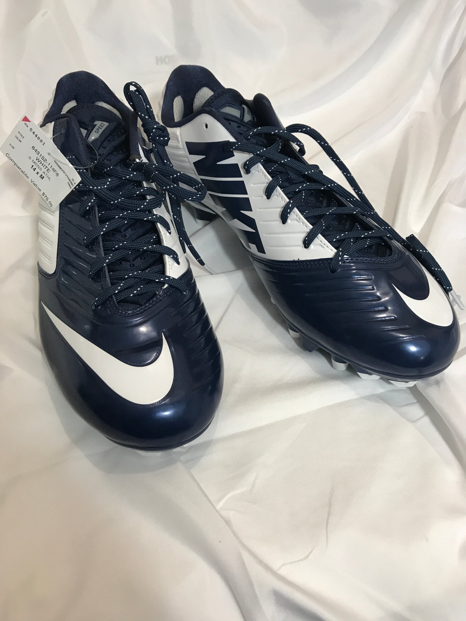 size 14 men's football cleats