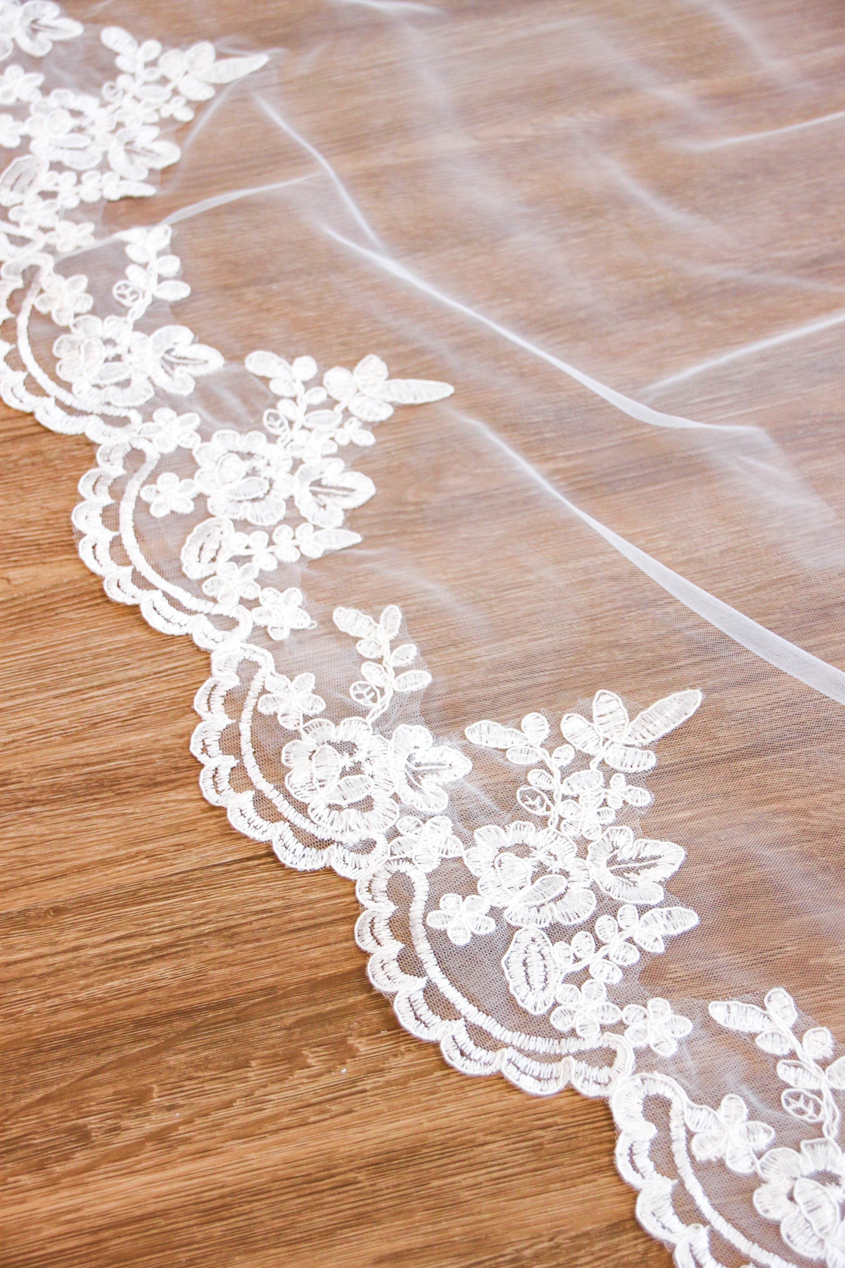 Classic Beauty Lace Cathedral Veil