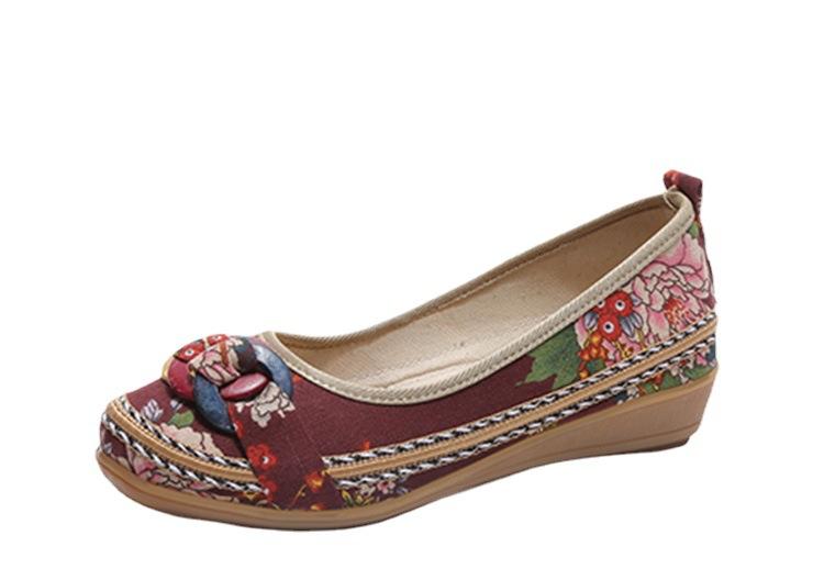 Women's ethnic retro flower print slip on loafers