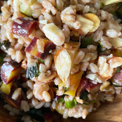 BelleStyle Toasted Heirloom Farro Salad