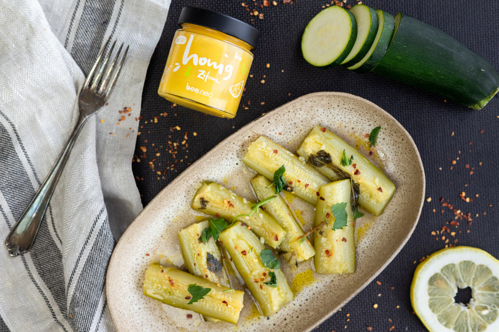 Antipasti Zucchini mit Honig & Zitrone