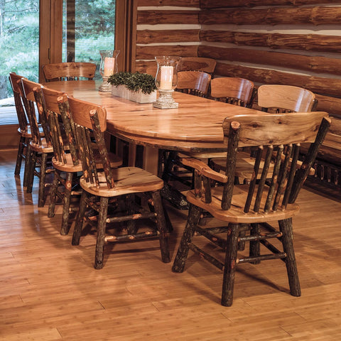 Woody dining furniture