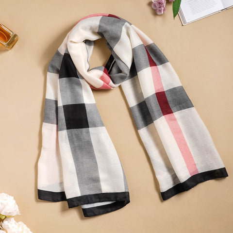 Posh Plaid Scarf Grey And Red