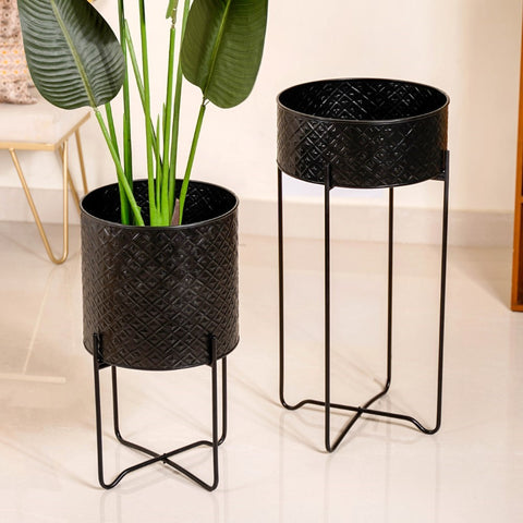 Metal planter for house plants