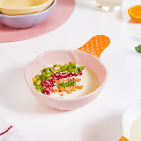 Ceramic bowls for dining