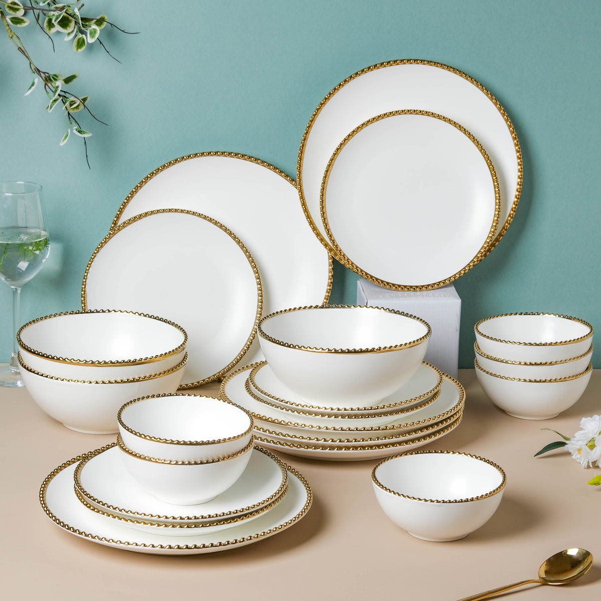 6 place white dinner set