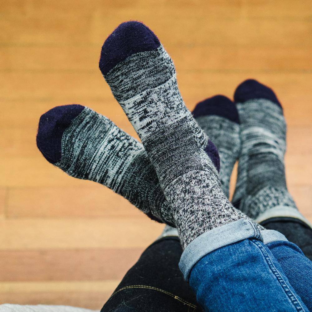 Women's Lightweight Merino Wool Socks Crew (2 Pairs)– Wildly Goods