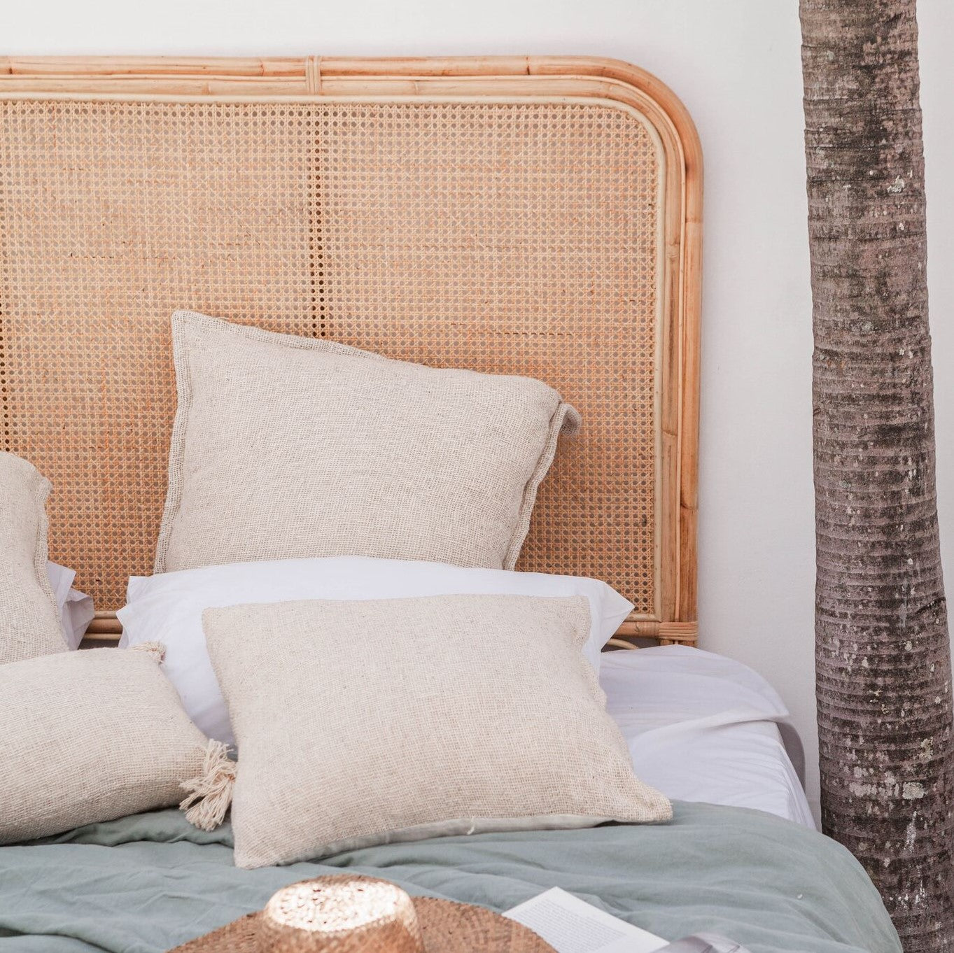 Tidur - Rattan Bed Head - Villa Lane