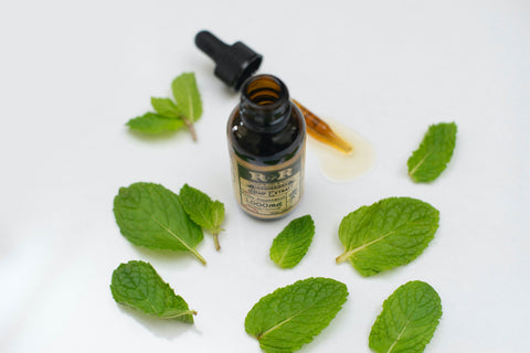 Peppermint oil may help your body fight bacteria that causes sinus congestion.